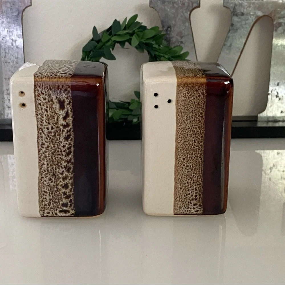 Pier 1 Salt & Pepper Shakers‎ Retired Mid Century Modern Ceramic Brown